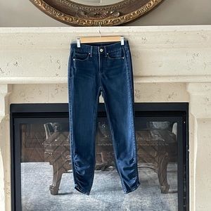 White House Black Market Skinny Jeans (Used)